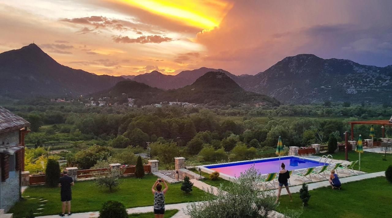 Виллы Eco Resort Cermeniza Вирпазар